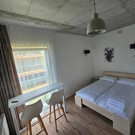 Sea Spray Sermiescio 34a * פלאנגה