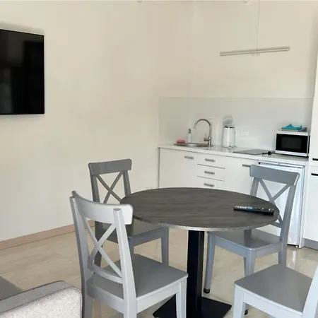 דירה Sea Spray Sermiescio 34a *