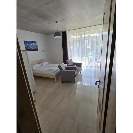 Sea Spray Sermiescio 34a Апартаменты *