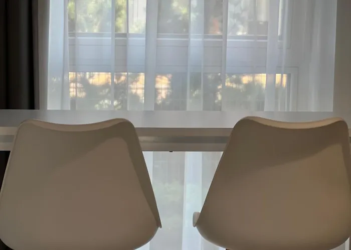 شقة Sea Spray Sermiescio 34a *